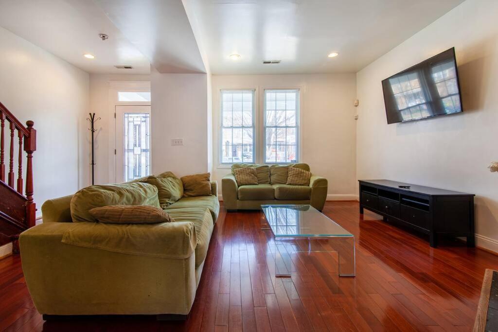 Relaxing, Spacious, Private, Walkable In Petworth! Washington Luaran gambar